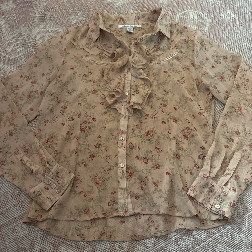 Floral Ruffle Blouse